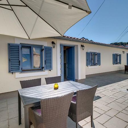 Apartments Relax Veli Lošinj Exteriör bild