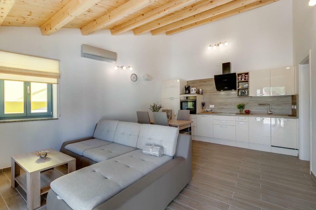 Apartments Relax Veli Lošinj Exteriör bild